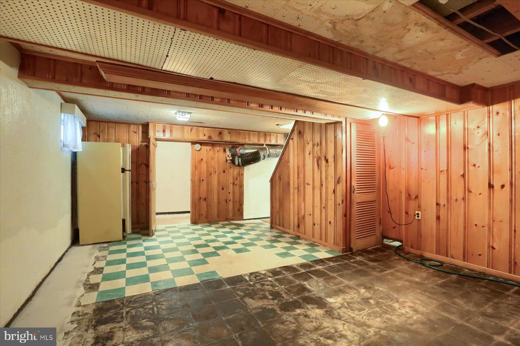 428 Valley Rd