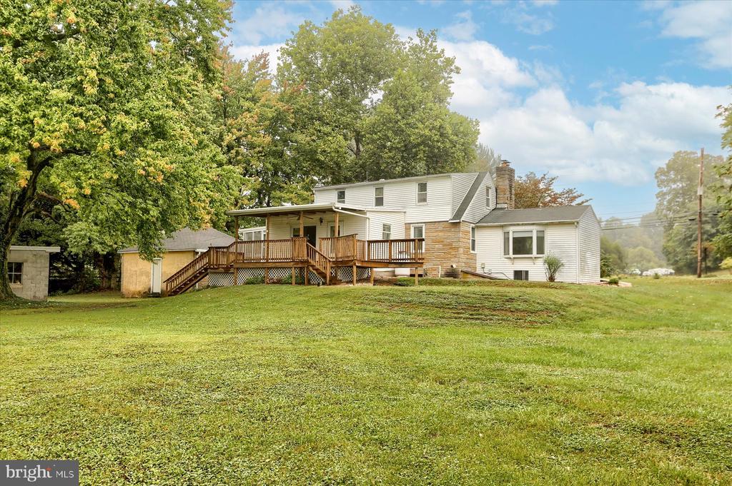 428 Valley Rd