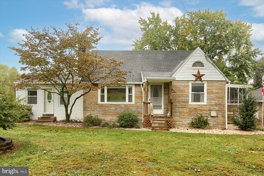 428 Valley Rd