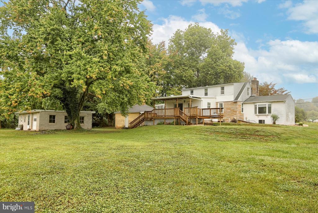 428 Valley Rd