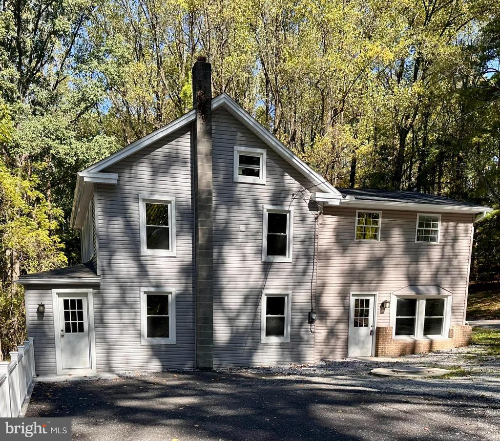 1580 Pines Rd