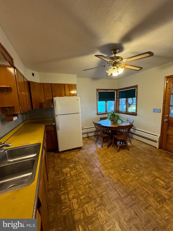 404 Harrisburg Pike