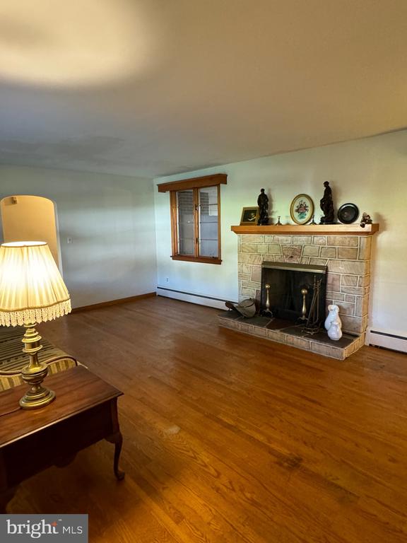 404 Harrisburg Pike