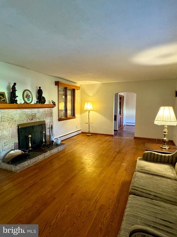404 Harrisburg Pike