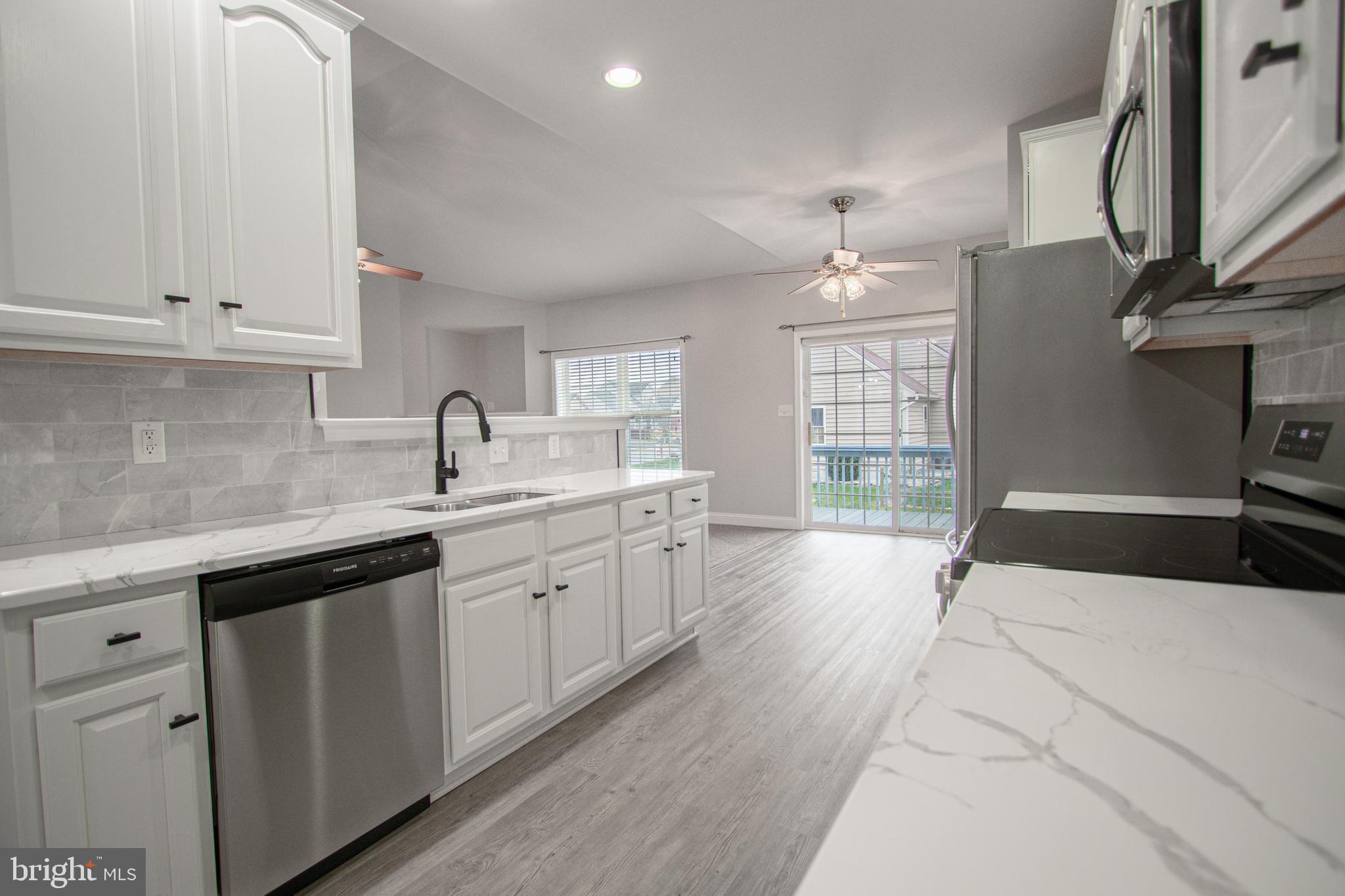 2595 Admire Springs Dr