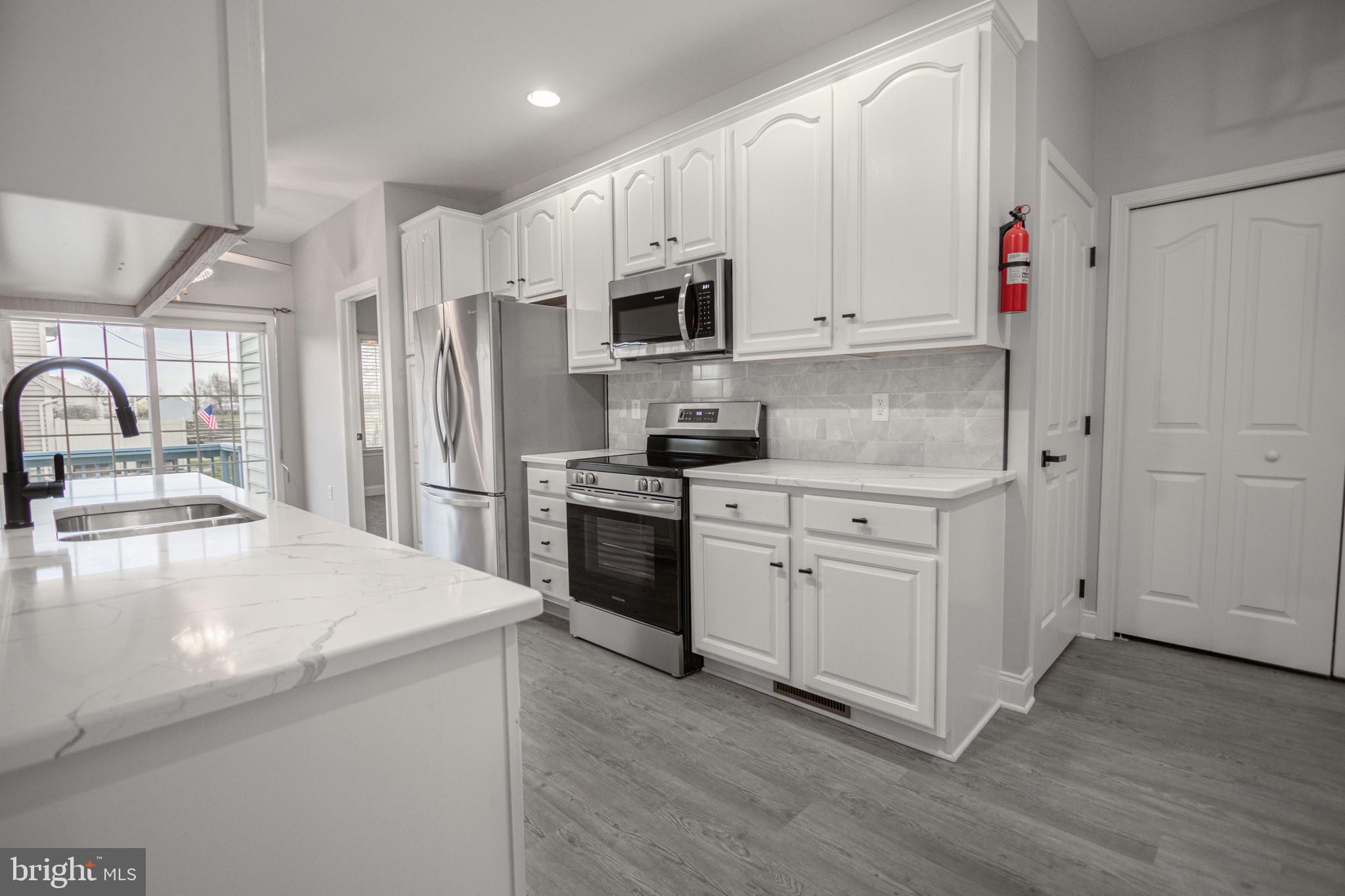 2595 Admire Springs Dr