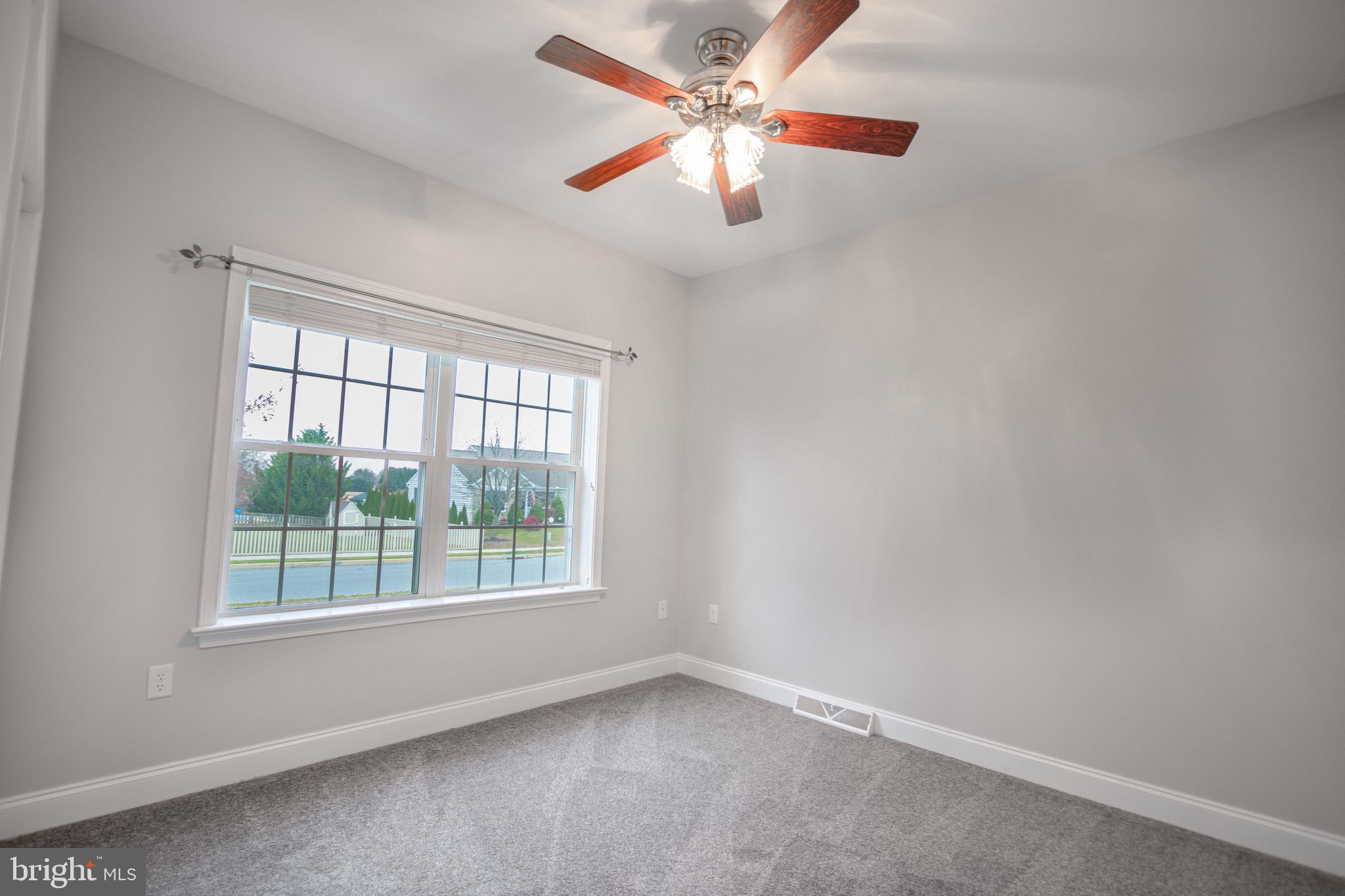 2595 Admire Springs Dr