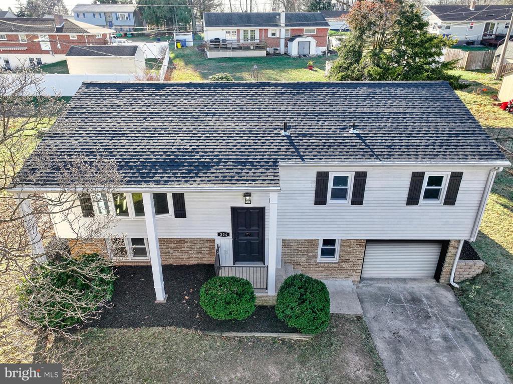 304 Sunset Dr