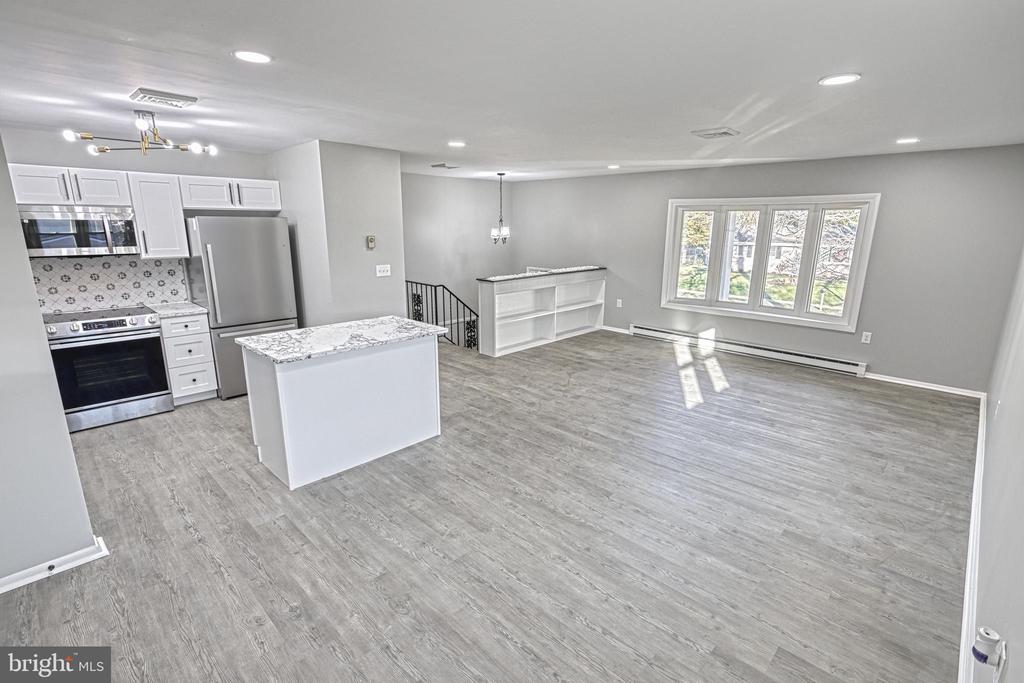 304 Sunset Dr