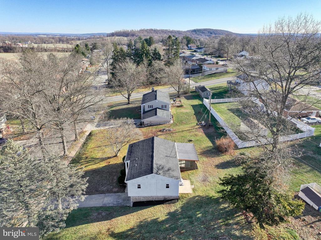 304 Sunset Dr