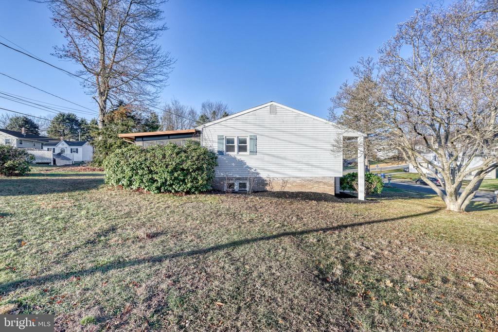 304 Sunset Dr