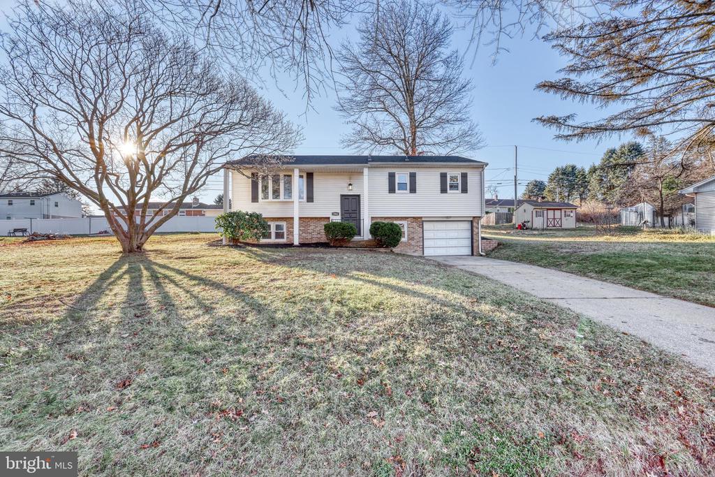 304 Sunset Dr