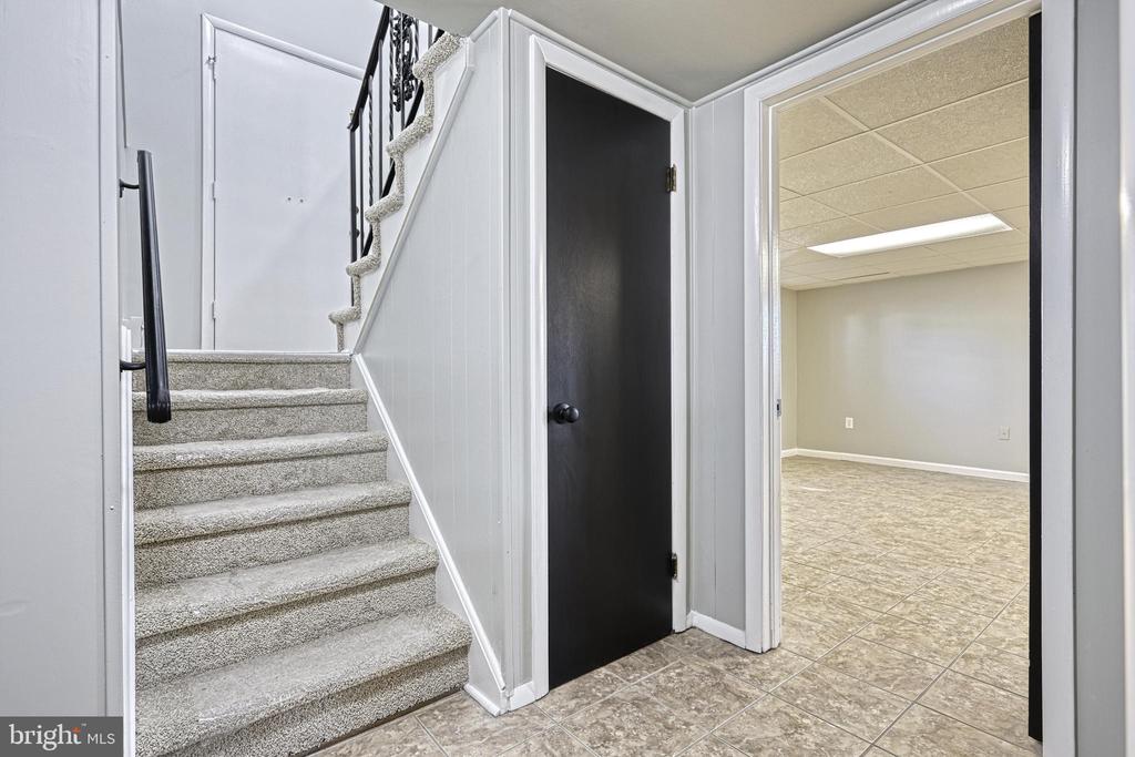 304 Sunset Dr