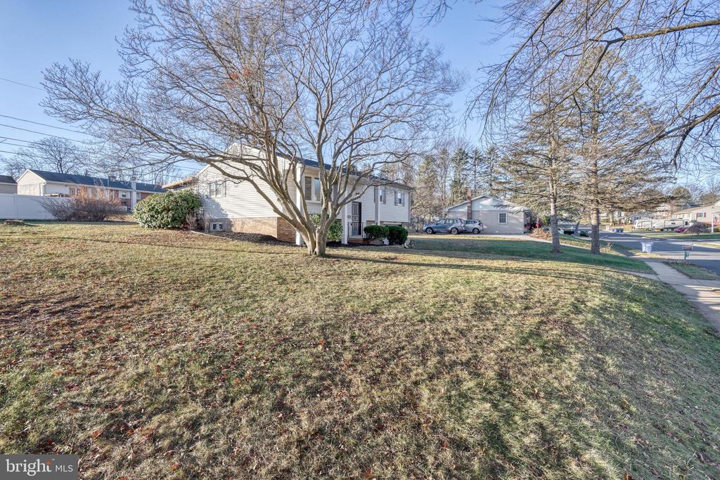 304 Sunset Dr