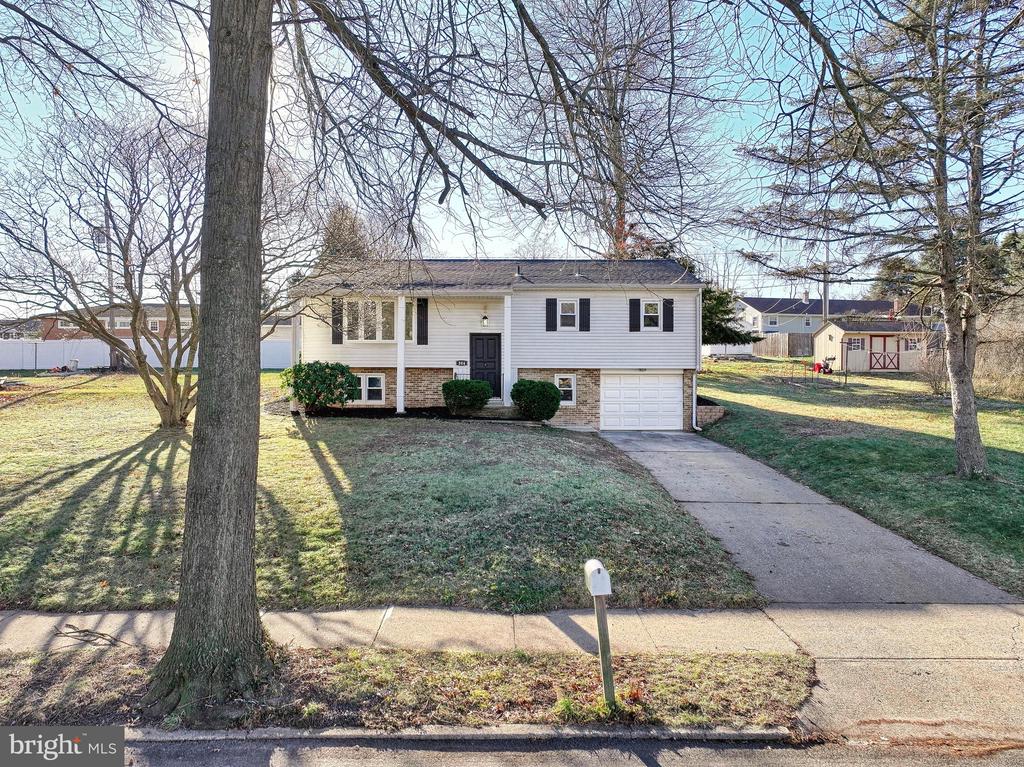 304 Sunset Dr