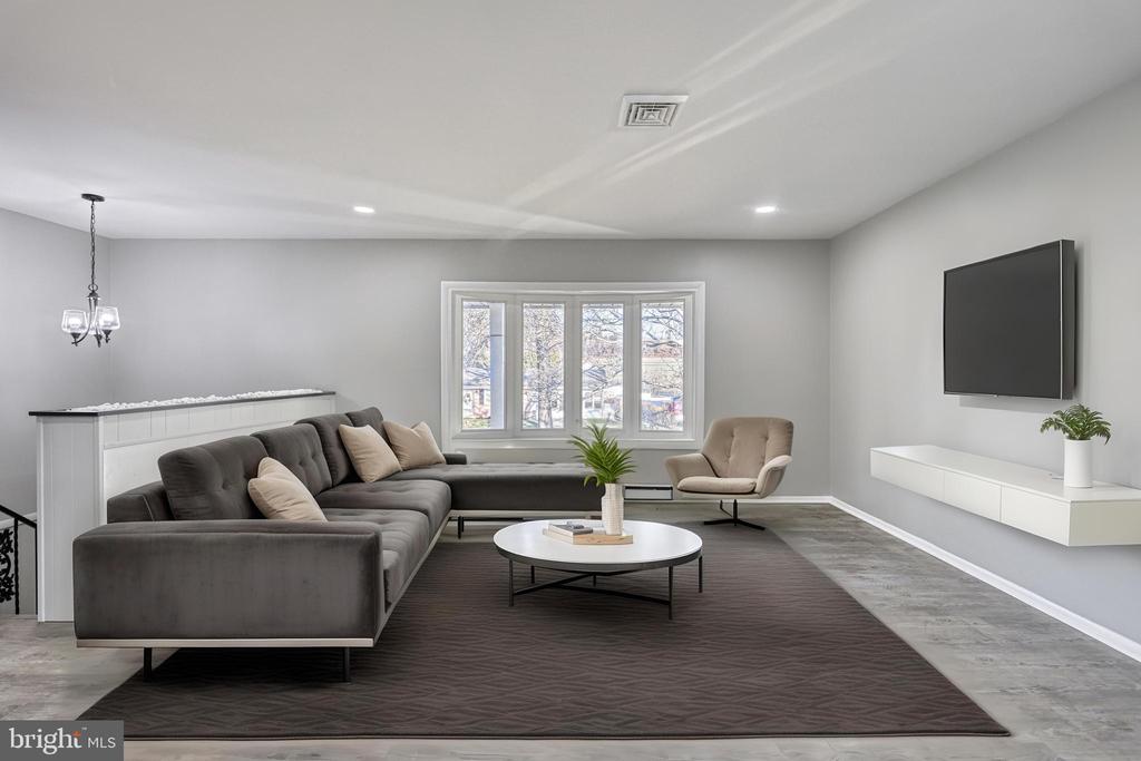 304 Sunset Dr