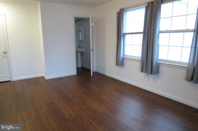 60 Orchard Ave