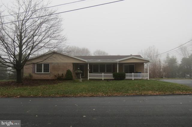 60 Orchard Ave