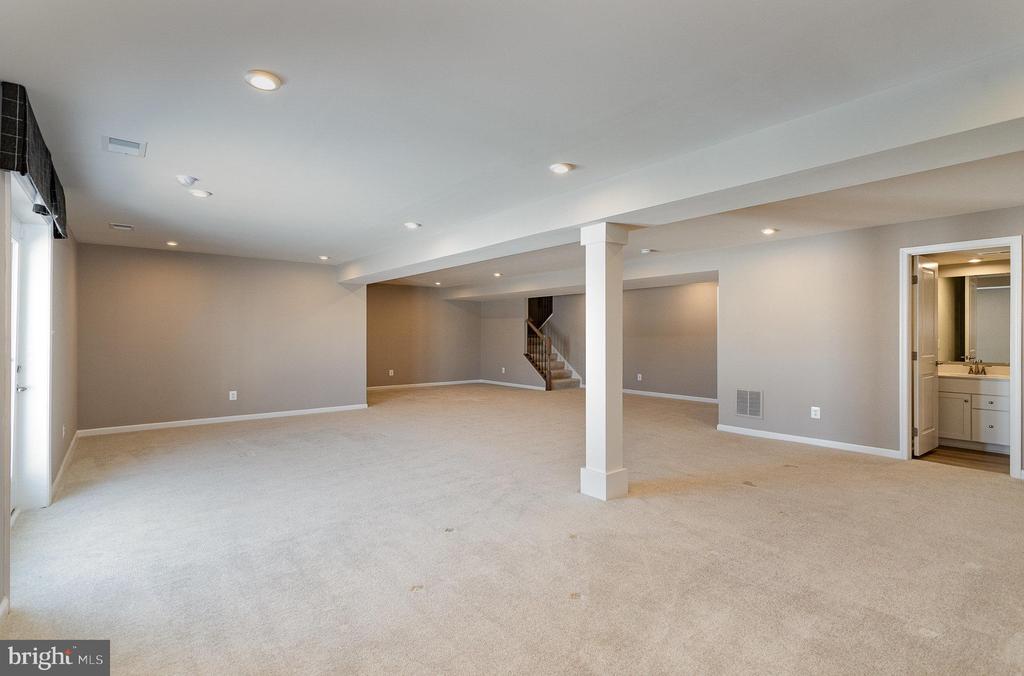 240 Patterson Dr