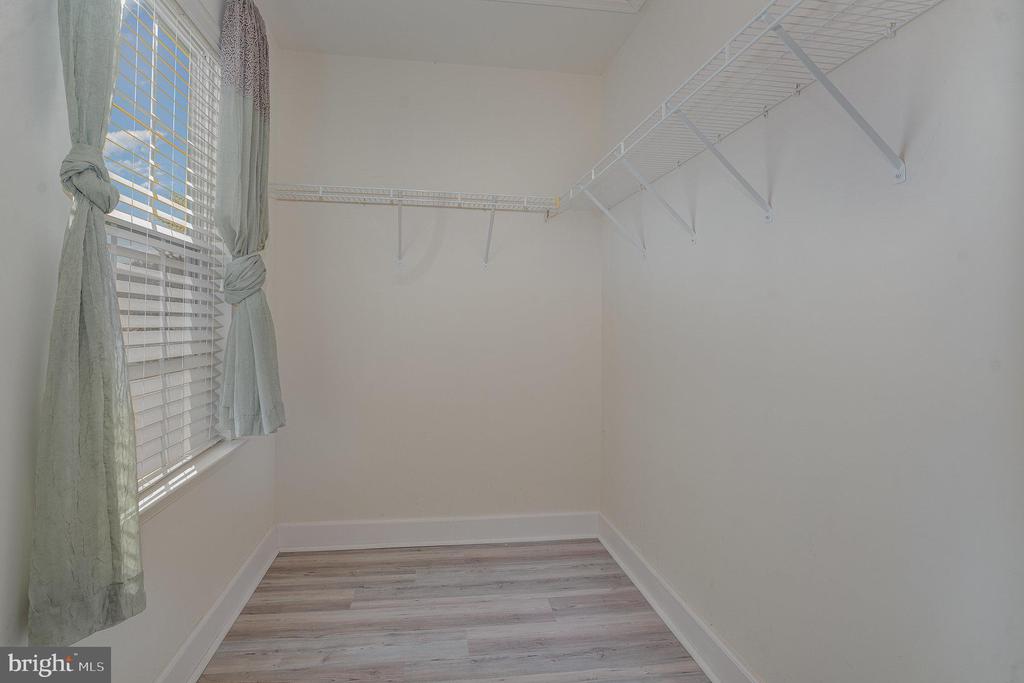 528 Windy Way