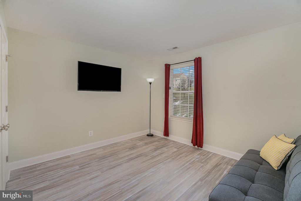 528 Windy Way