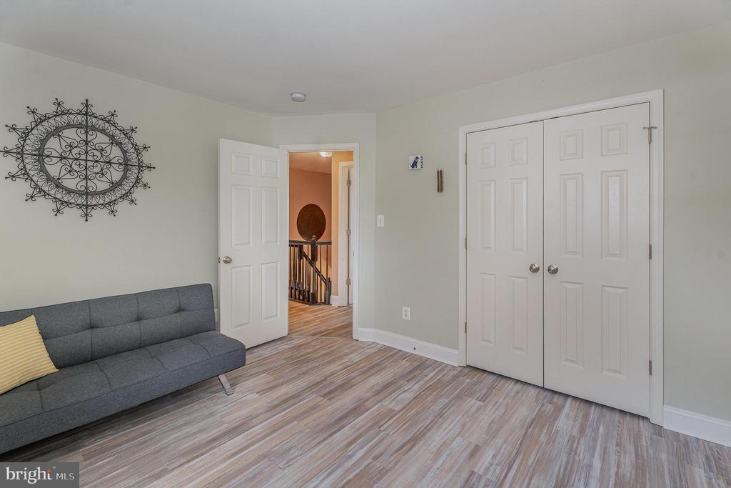 528 Windy Way