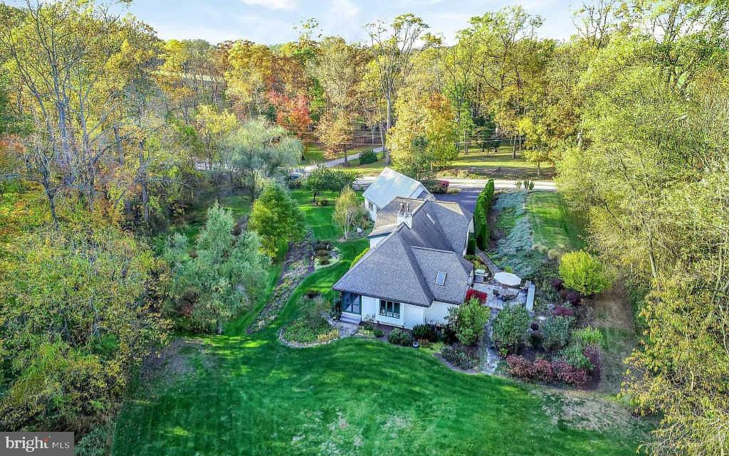 140 E Siddonsburg Rd