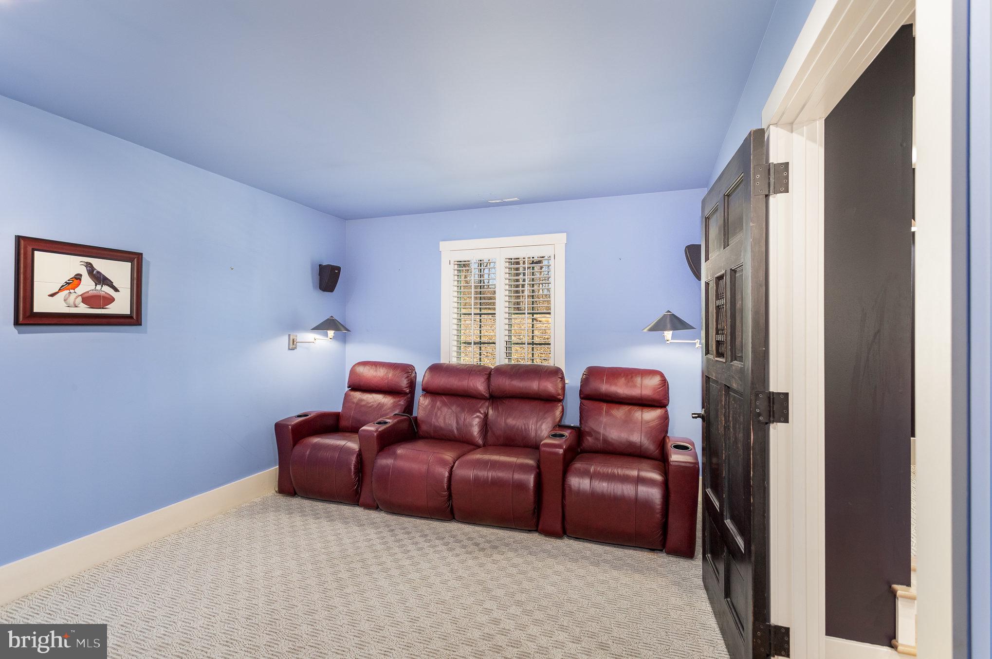 140 E Siddonsburg Rd