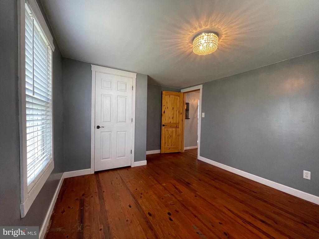 7462 Reynolds Mill Rd
