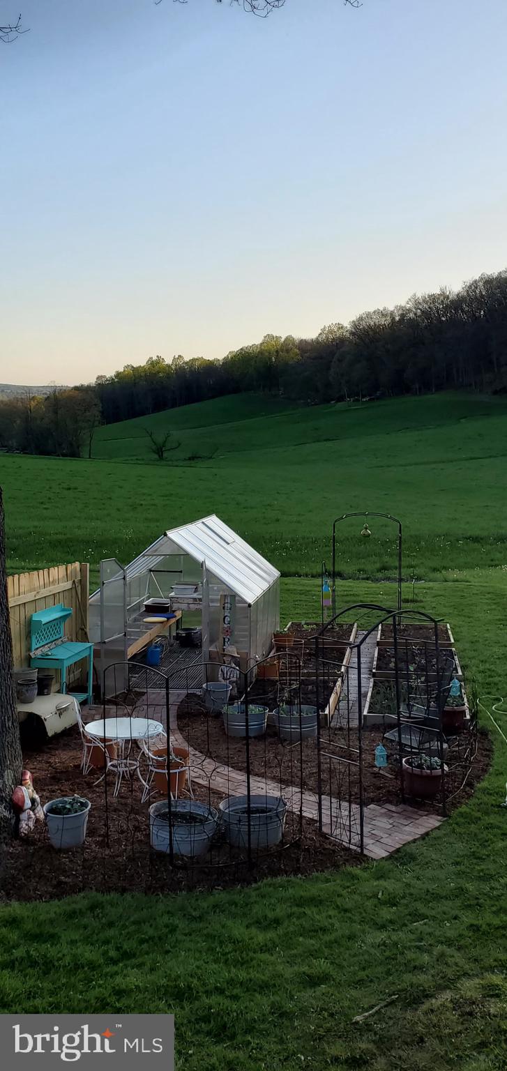 7462 Reynolds Mill Rd