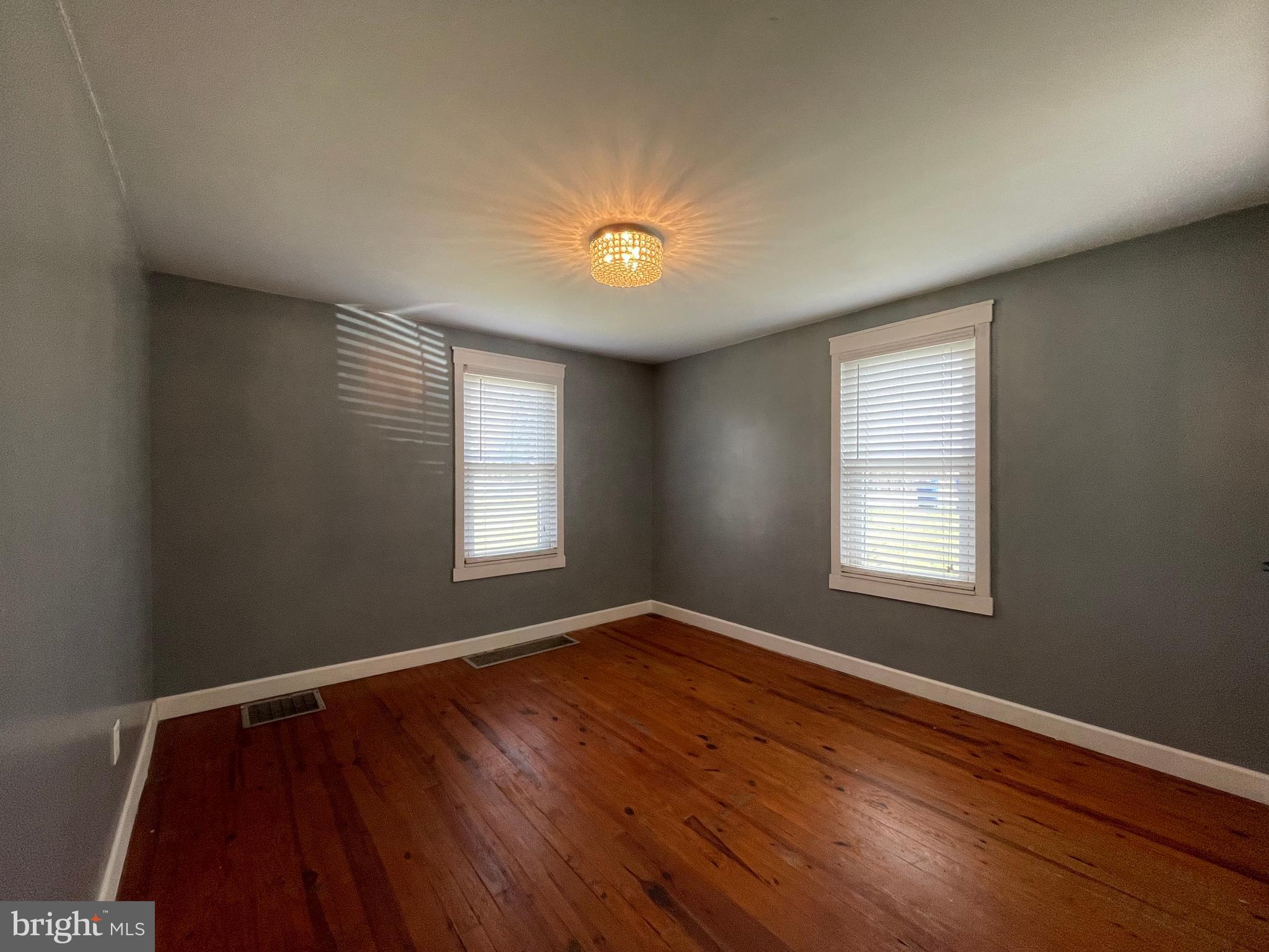 7462 Reynolds Mill Rd