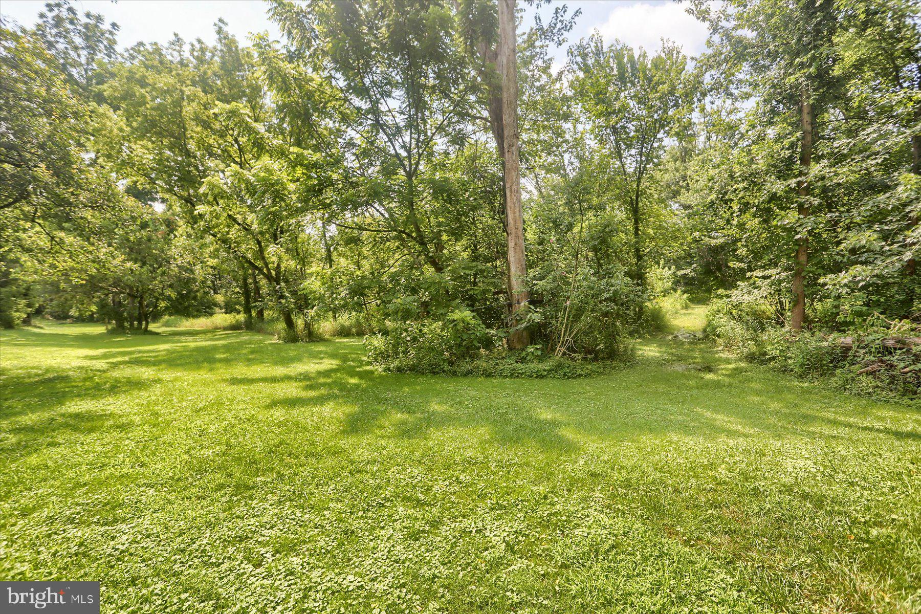 302 W Front St