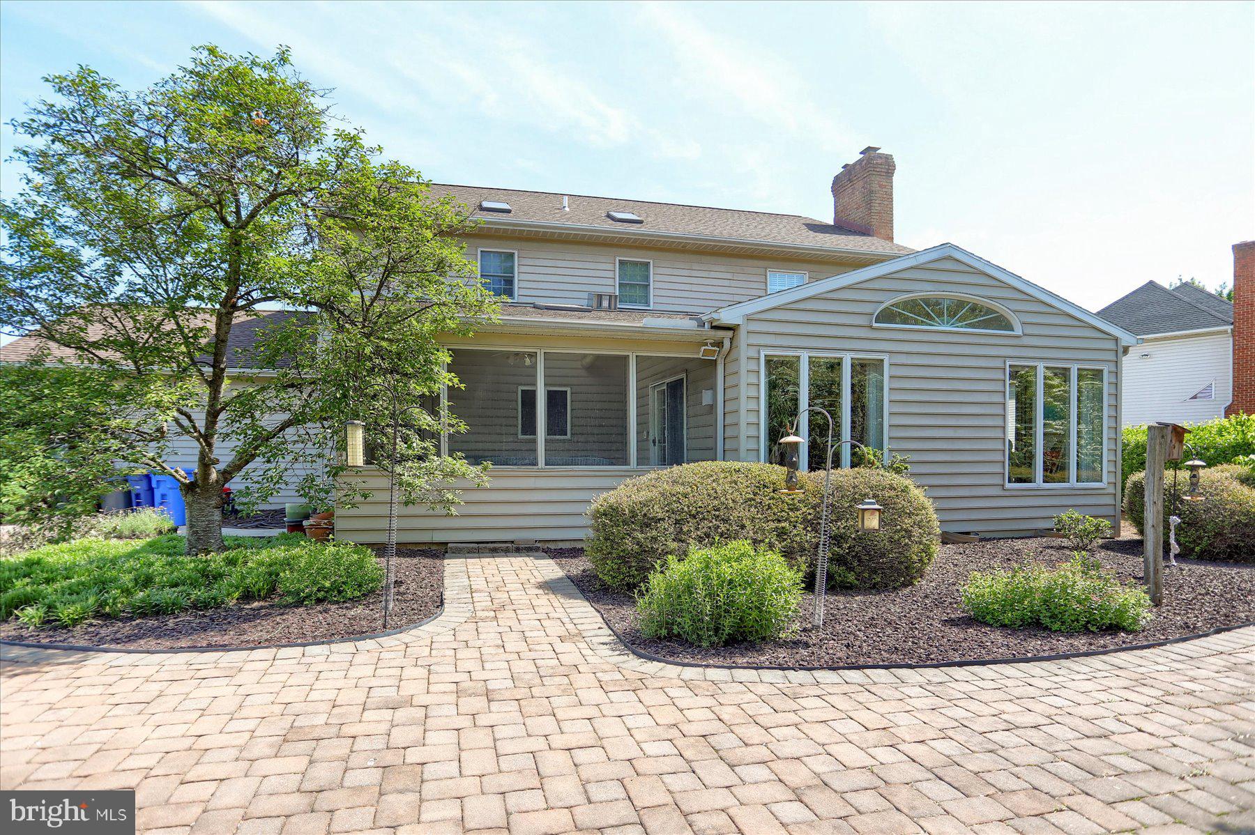 359 FUTURITY DRIVE