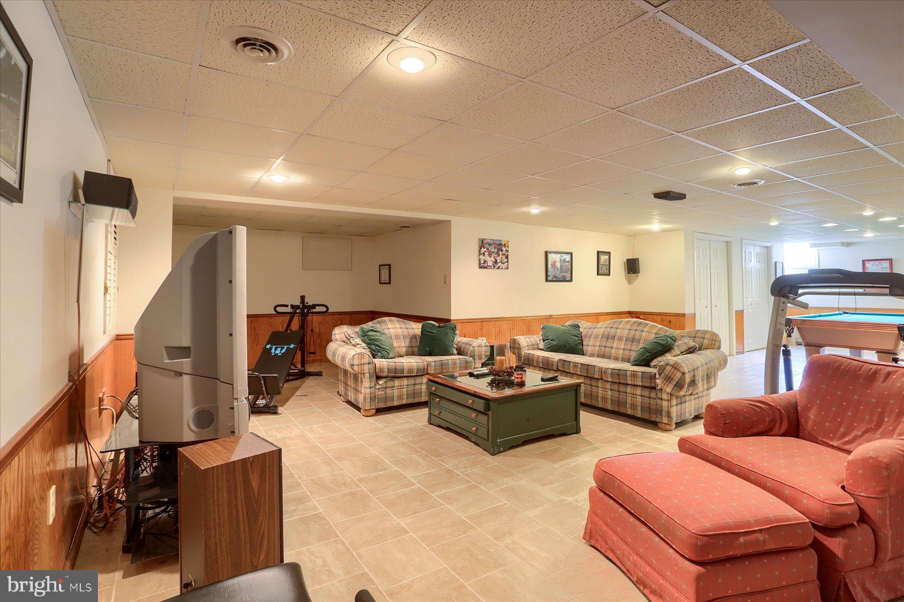 359 FUTURITY DRIVE