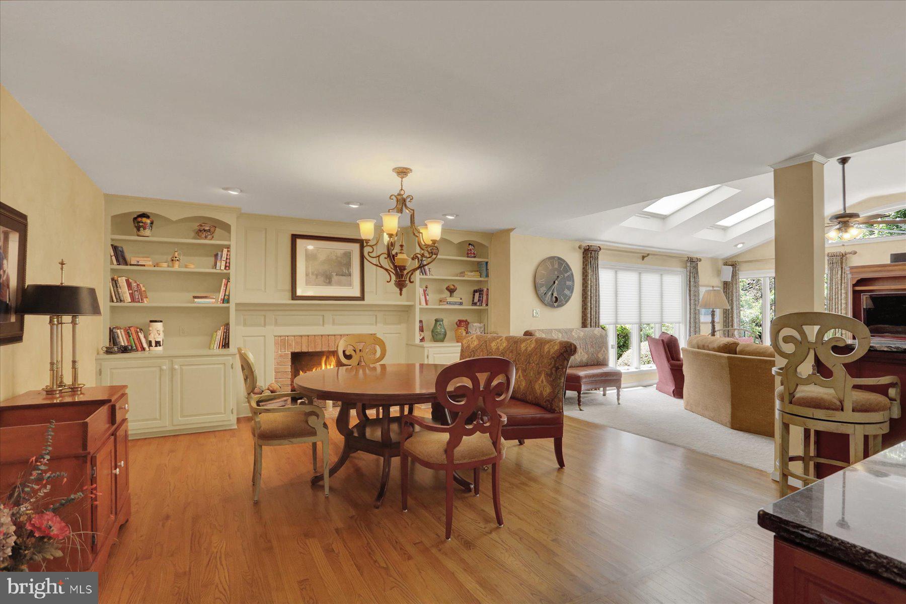 359 FUTURITY DRIVE