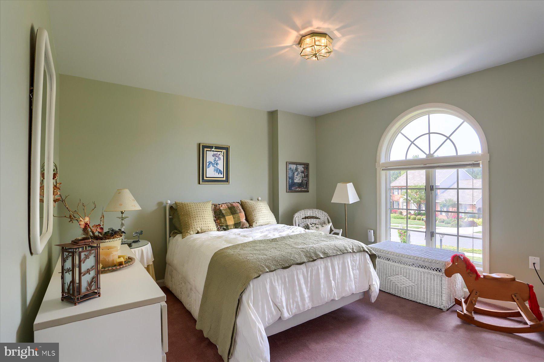 359 FUTURITY DRIVE