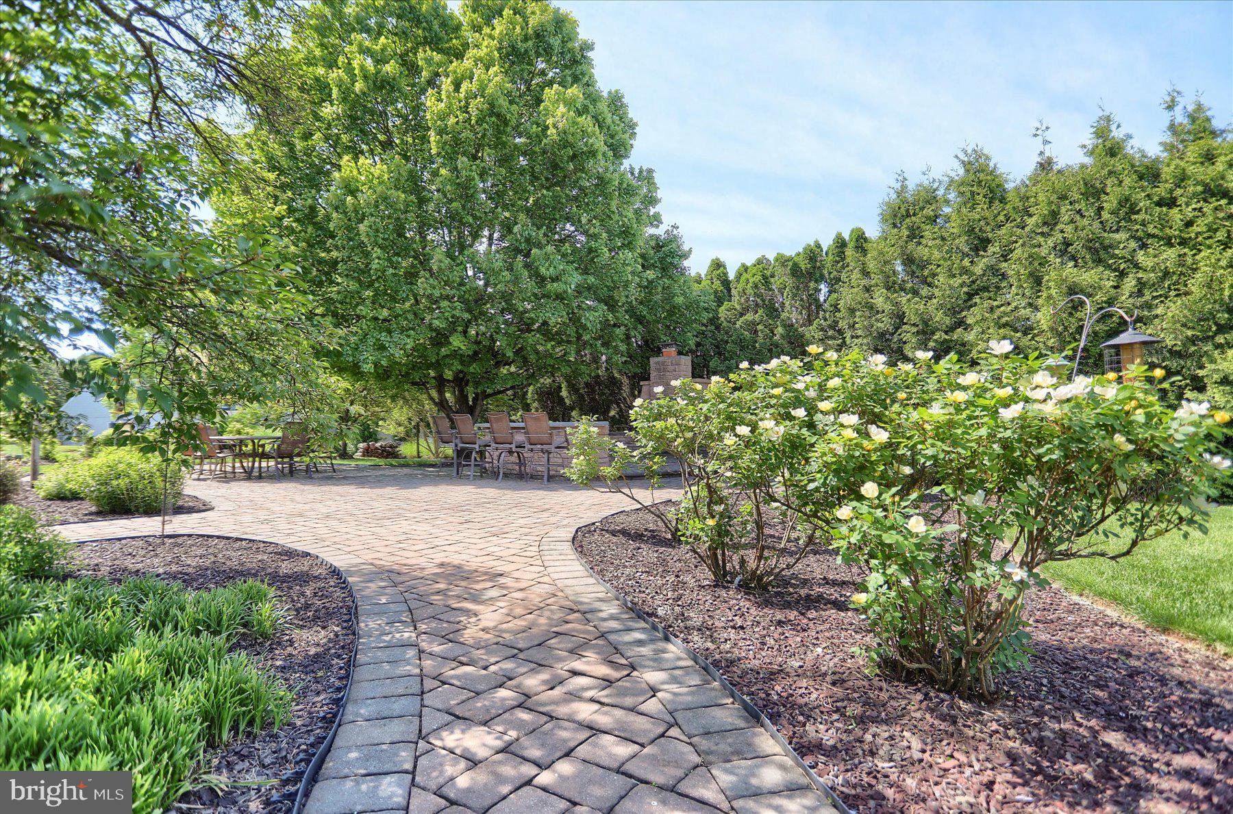359 FUTURITY DRIVE