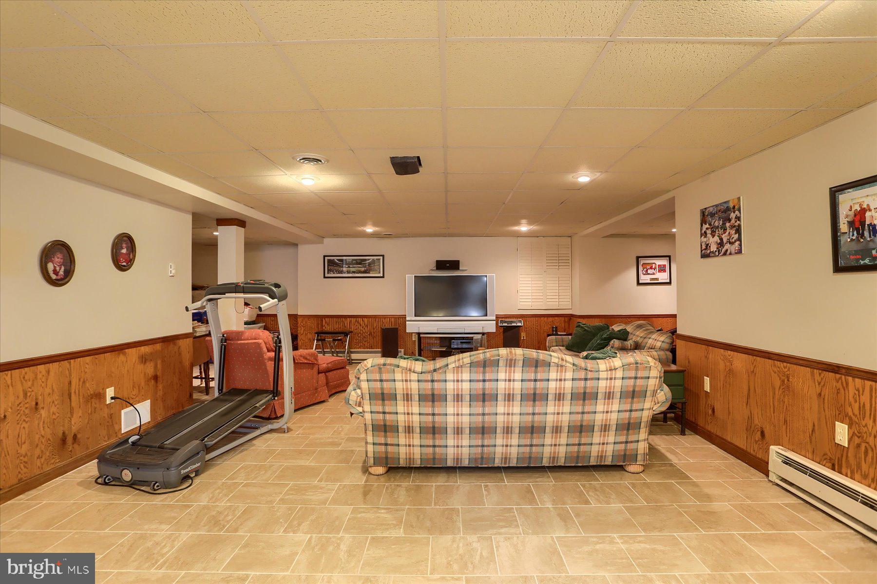 359 FUTURITY DRIVE