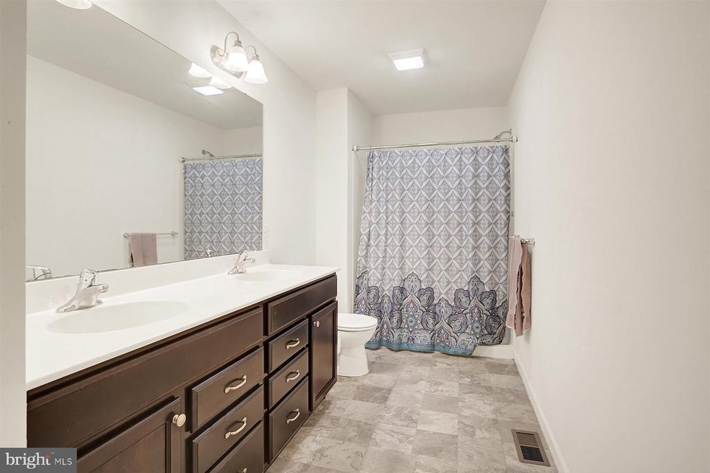369 Weatherstone Dr