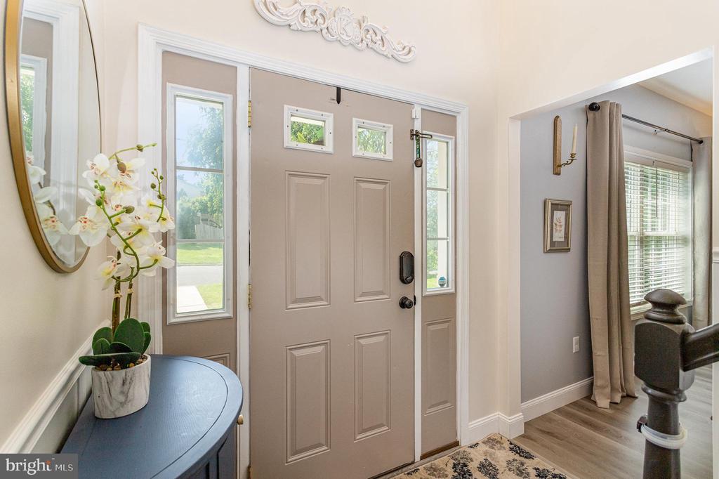 145 Pleasant View Ter