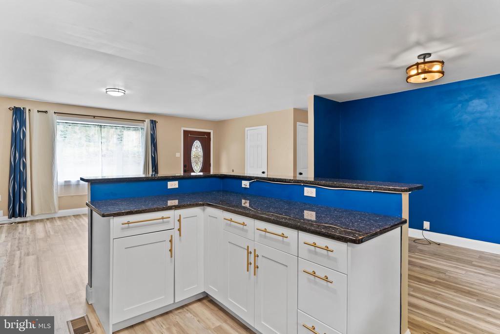 130 Conley Ln