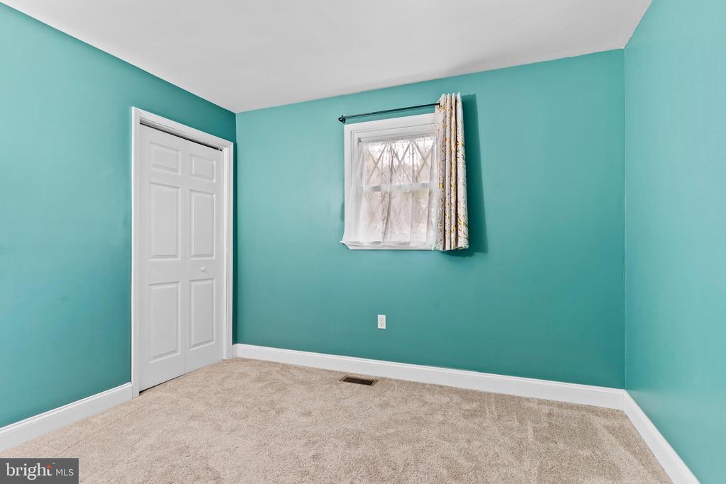 130 Conley Ln