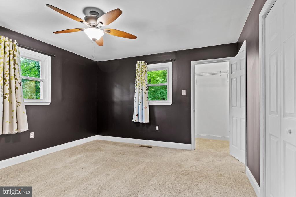 130 Conley Ln