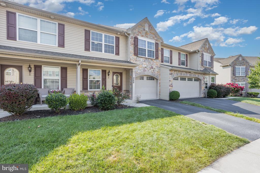 355 WEATHERSTONE DRIVE