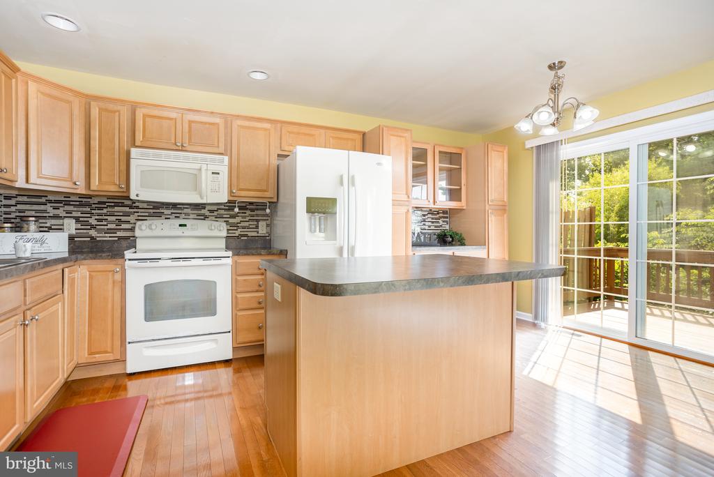 355 WEATHERSTONE DRIVE