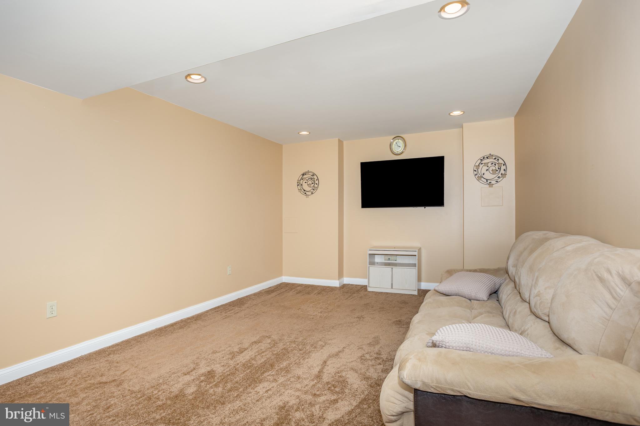 355 WEATHERSTONE DRIVE