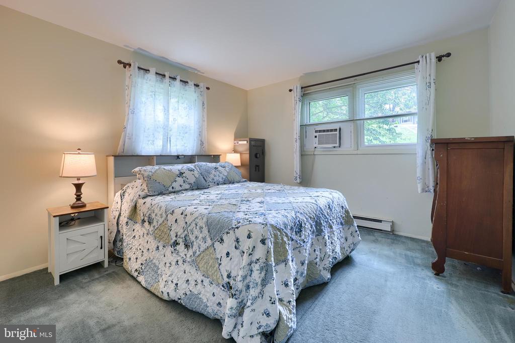 35 LOCUST CIRCLE