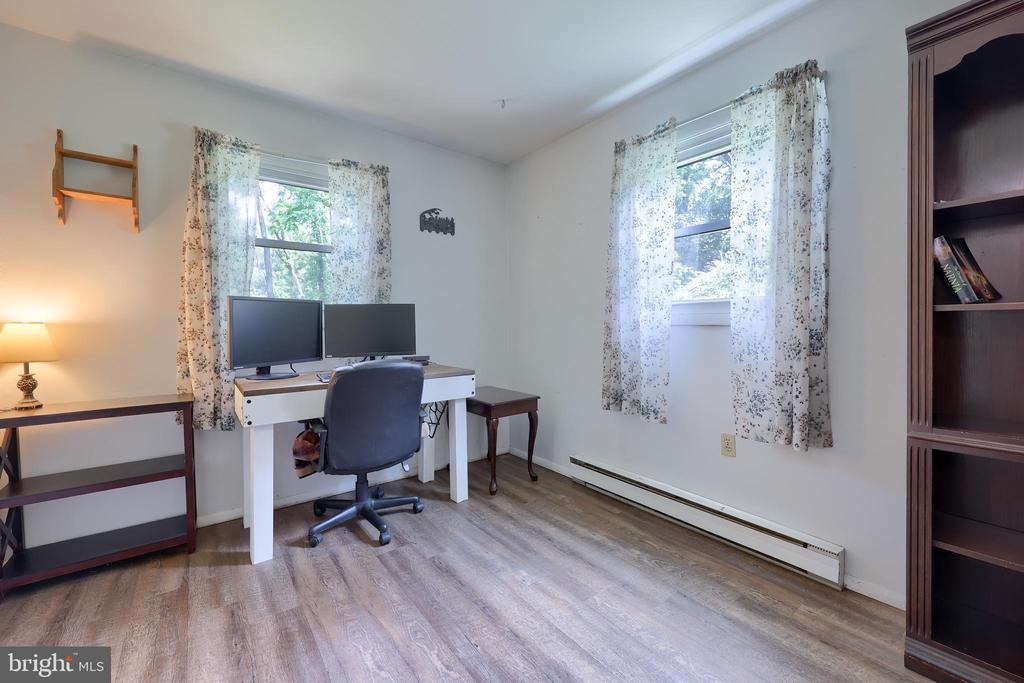 35 LOCUST CIRCLE