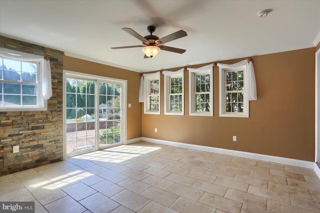 100 Wedgewood Cir