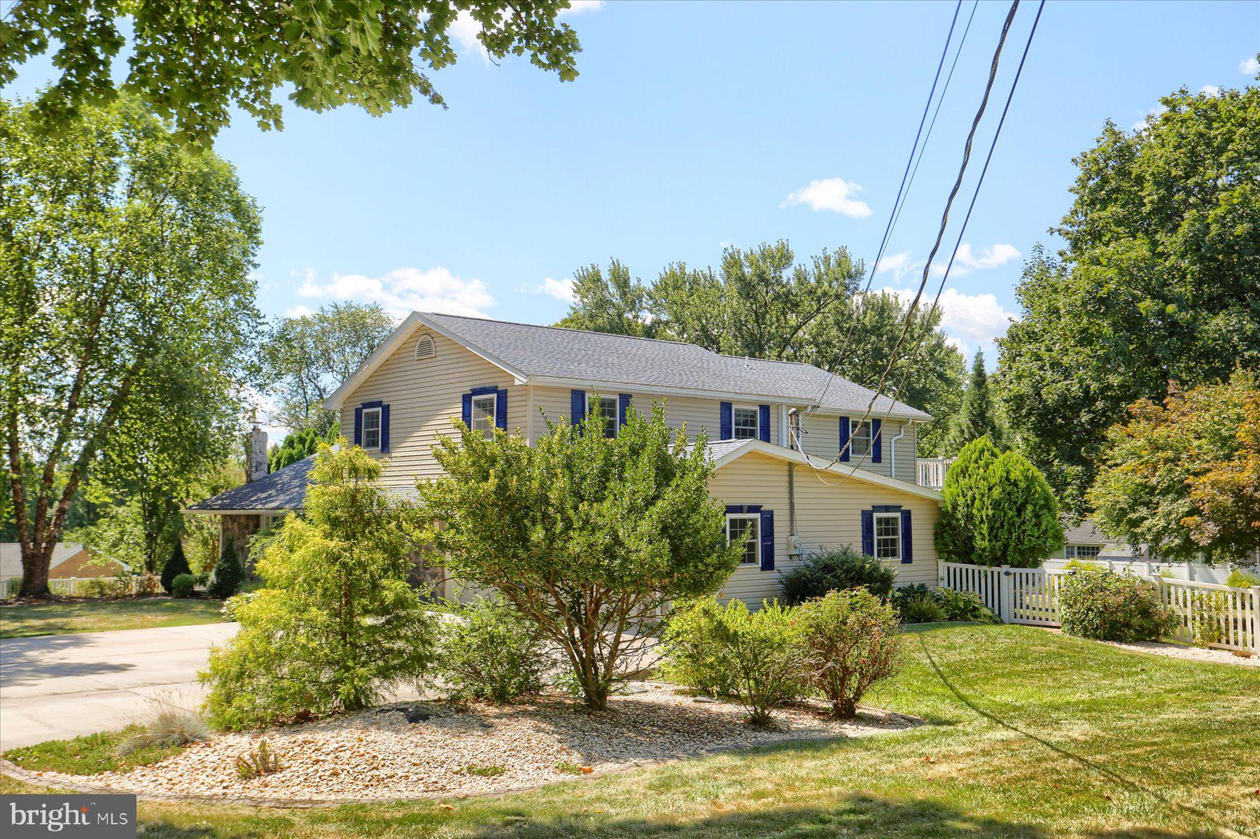 100 Wedgewood Cir
